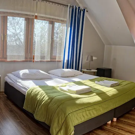 Stanica Zeglarska Otago 3*